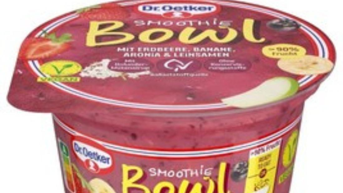 Puoi vedere il prodotto “Smoothie Bowl con fragole, banana, aronia e semi di lino” del Dr.  Oetker nella sua versione da 200g.