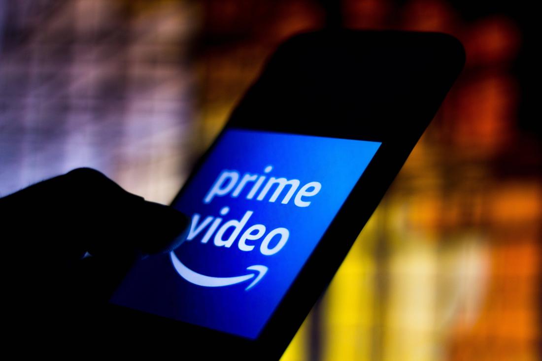 Amazon Prime pubblica annunci pubblicitari e puoi disattivarli a un costo aggiuntivo.