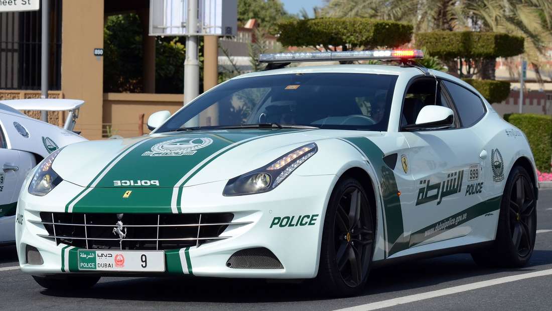 Ferrari FF della polizia di Dubai