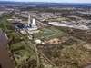 Una vista sul sito della centrale elettrica di Ensdorf nel Saarland, dove verrà costruita la più grande fabbrica di trucioli del mondo. 