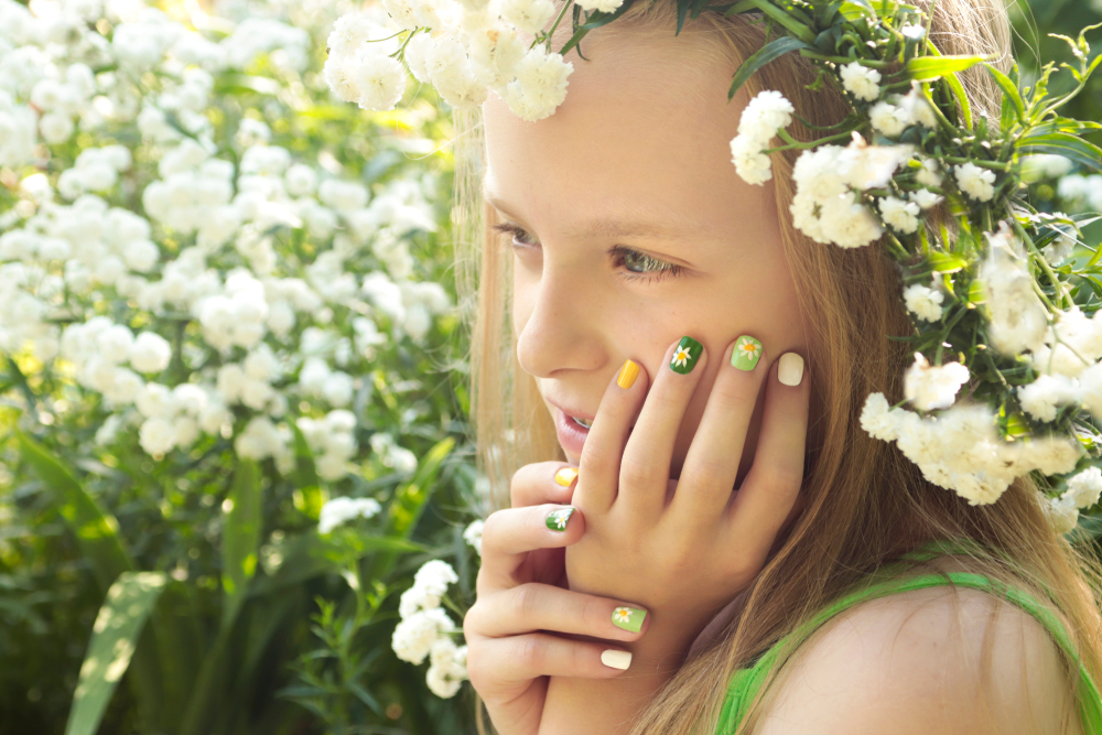 Unghie Acriliche per Bambini: Stile Giocoso e Protezione Garantita